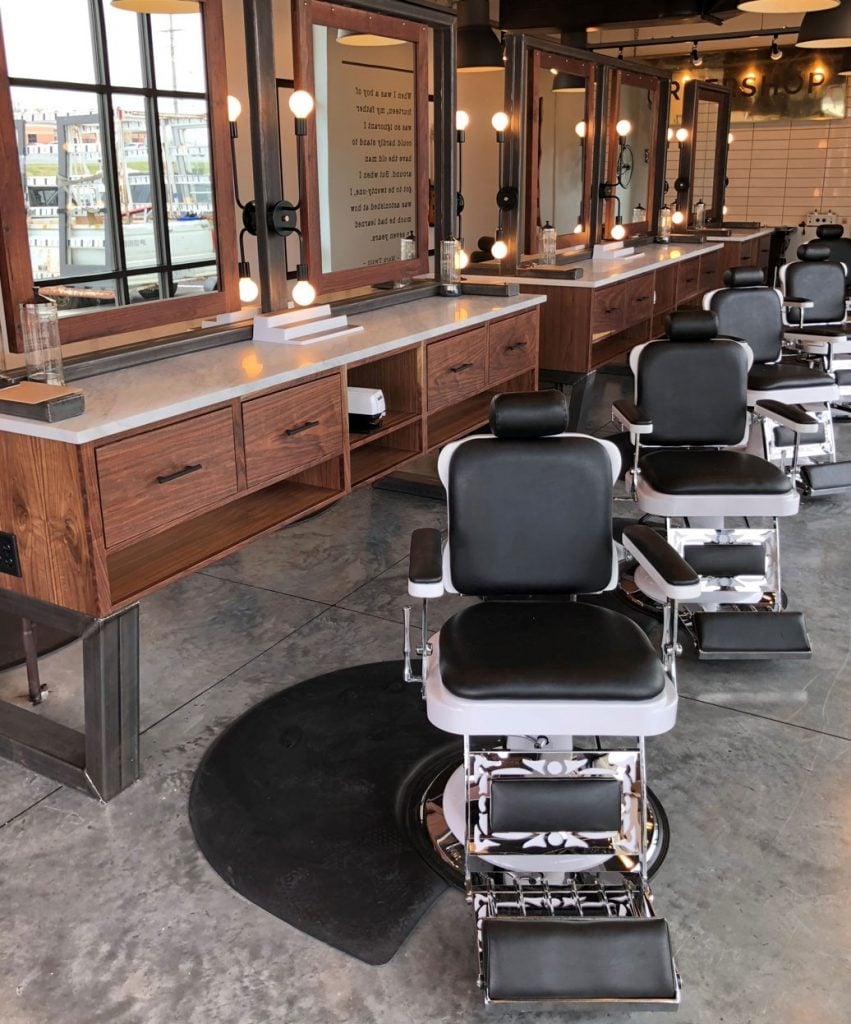 8 Features to Look for a Barber Chair Tips for Shop Owners