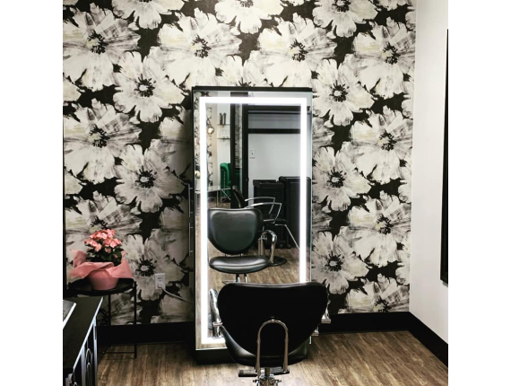 6 Reasons Your Salon Needs New LED Salon Mirrors