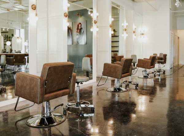 Salon Mood: Glamorous Eclectic Vibes at The Top Knot Salon